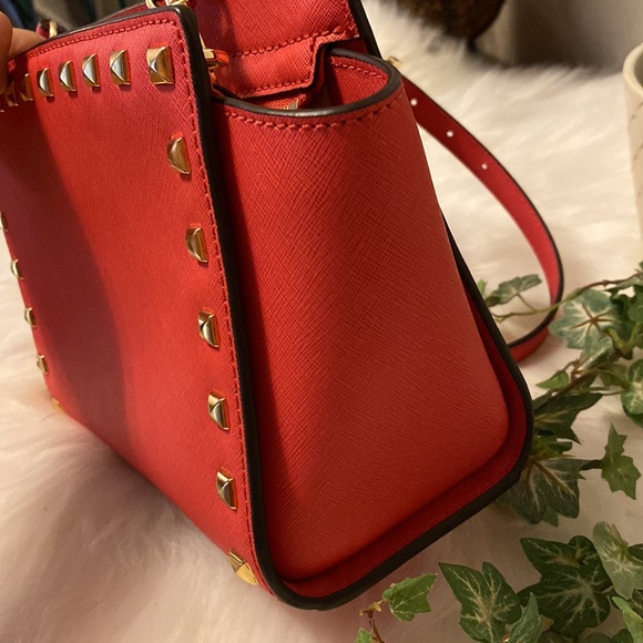 S⭕️LD Authentic Micheal Kors Messenger Stud Bag - Picture 4 of 10